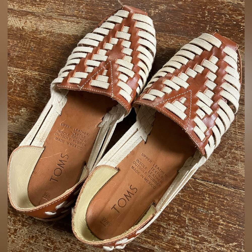 Toms Huarache Woven Sandals